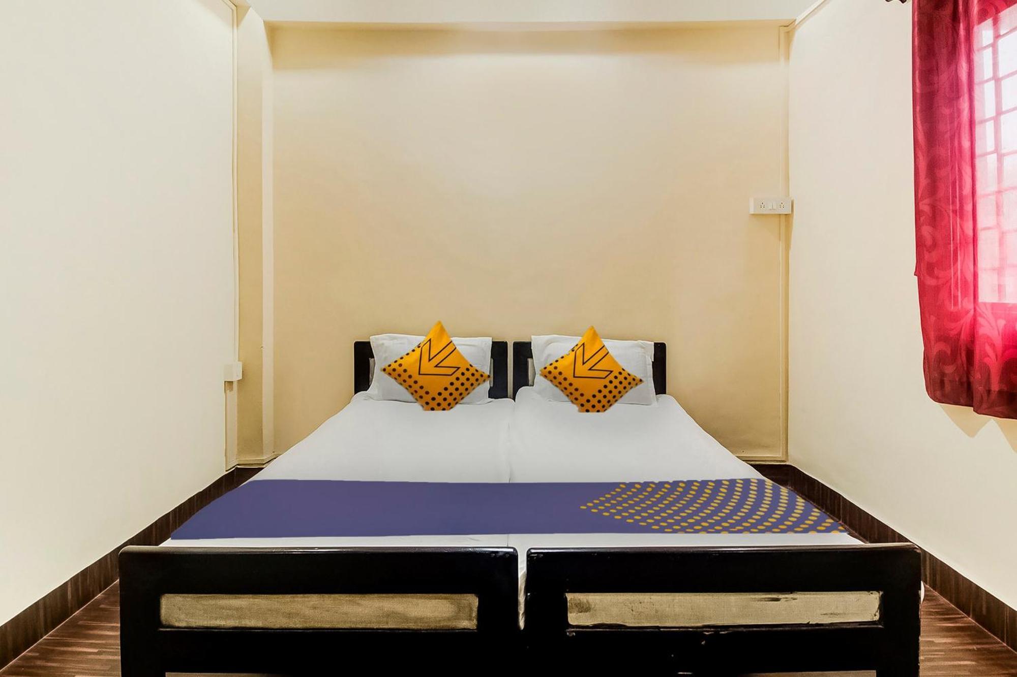 Hotel O New Ushakal Lodging & Boarding Nirmal  Kültér fotó
