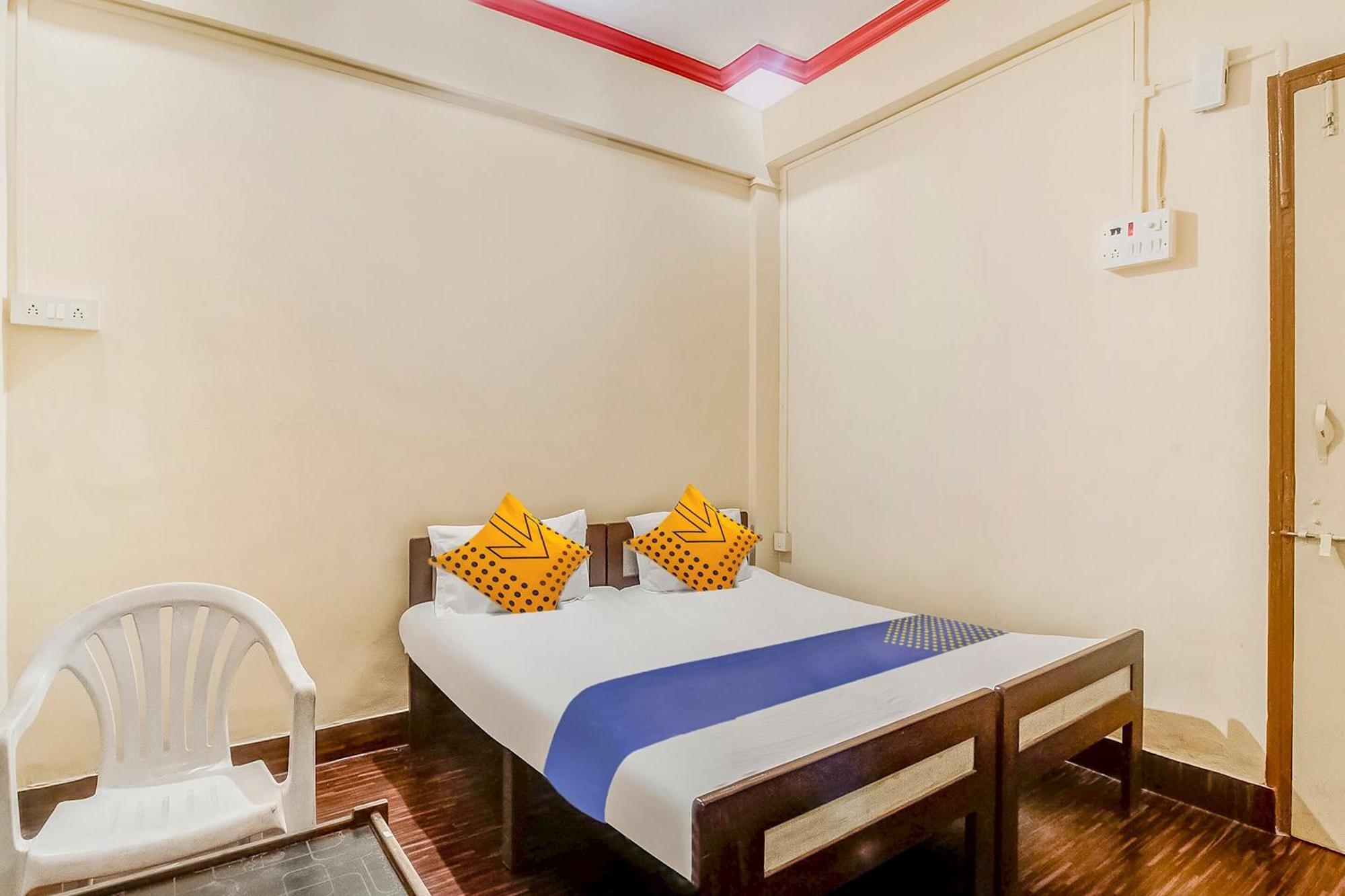 Hotel O New Ushakal Lodging & Boarding Nirmal  Kültér fotó